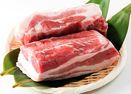 目利きが選んだ、茨城の牧場で育成される逸品の豚肉。
